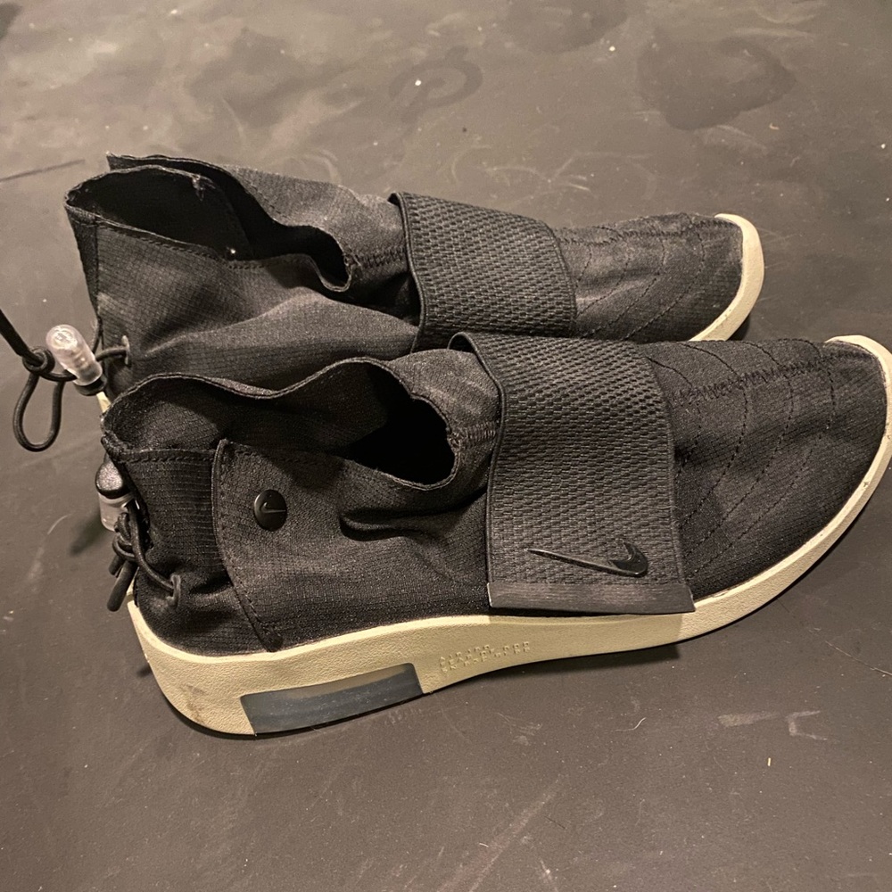 Nike Air Fear Of God Moccasin, black, size 6 (women size 7.5)